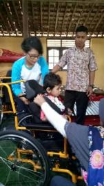 Penerimaan Alat Bantu Bagi Disabilitas