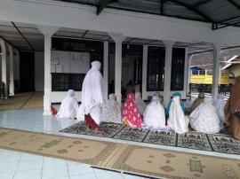 Jamaah Desa Karangasem Laksanakan Shalat Idul Adha Serentak